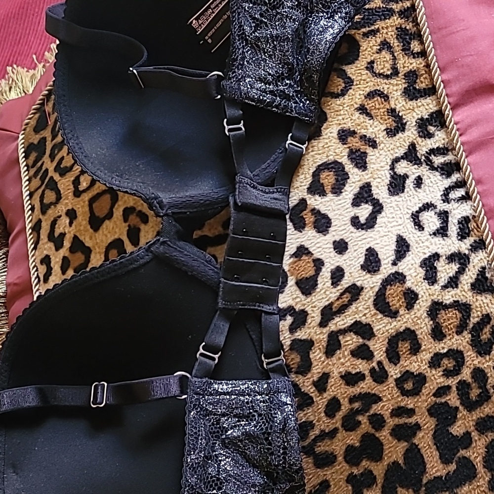 Bra - Picture 4 of 8